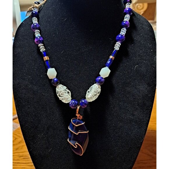 Handmade blue and white glass and agate necklace copper wire wrapped - Picture 1 of 3